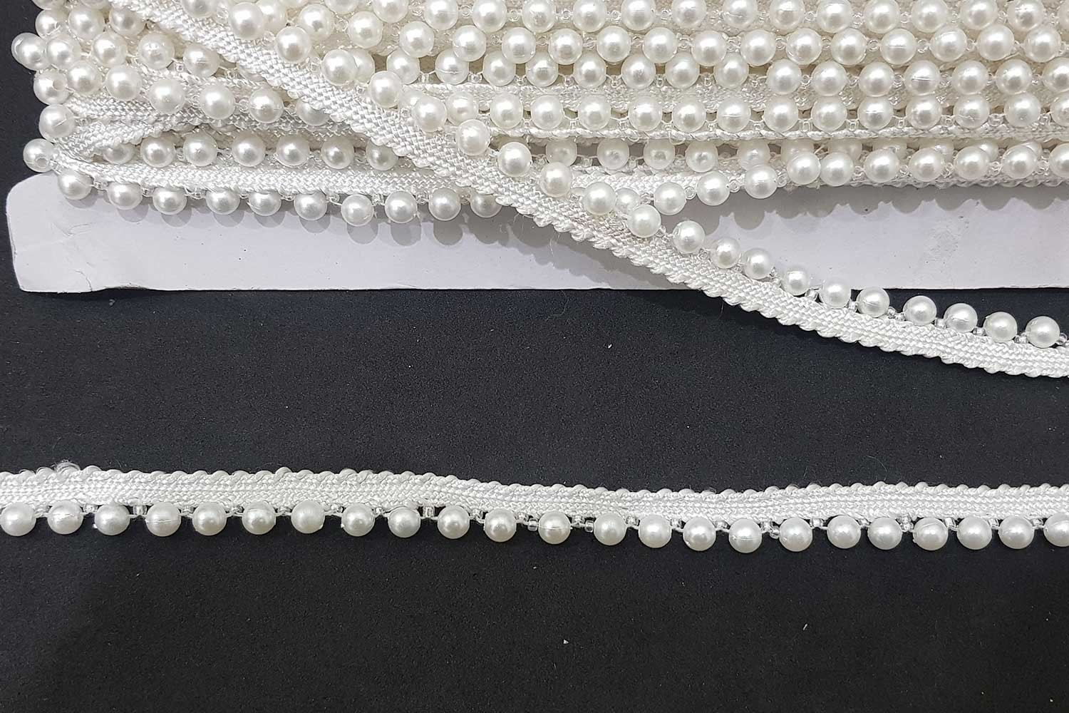 White Color Beaded Pearl Lace, Moti Lace for Dupatta, Suits etc