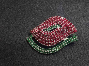 Red Green Color  Stone Work Fancy Brooch for saree, sherwani, coats, blazers etc.