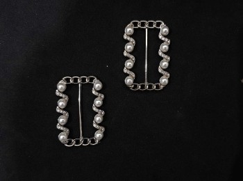 Silver Rectangle Rhinestone and Pearl Buckle, Metal Buckle for Scarfs, Cardigans, Footwears etc.