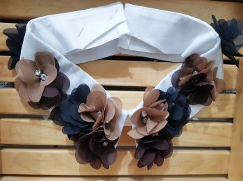 White Color Brown Black Flower Designer Embroidery Collar for Shirts etc.