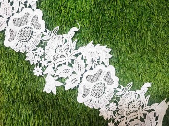 Flower Design White Color Pastel Shade Dyeable GPO Lace