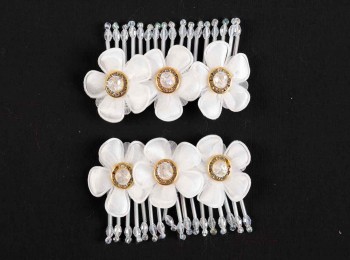 White Color Bead Work Fancy Patch in Flower Shape