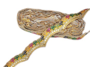 Yellow Color Thread Work Scallop Lace / Border