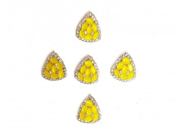 Yellow Color Triangular Shape Kundan Buttons