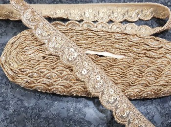 Golden Cutwork Sequins and Zari Work Lace Bridal Lace for Dupatta, lehnga etc.